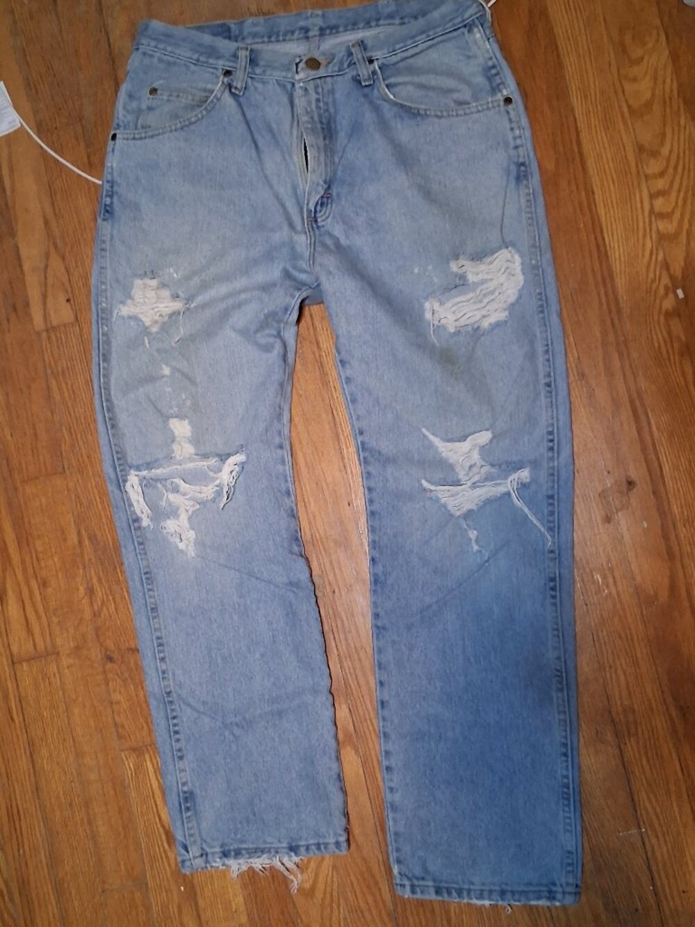 Men's Wrangler Jeans 34x30 Reg Fit Straight Leg Light Wash Thrashed Grungecore
